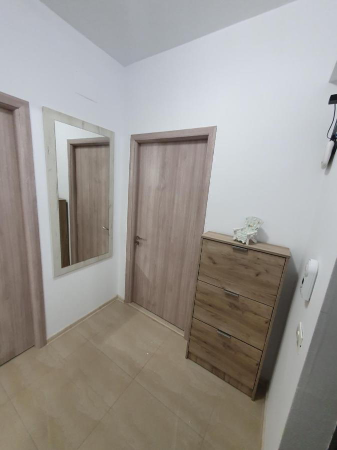 Garsoniera Bya Mamaia Nord-Năvodari Buitenkant foto