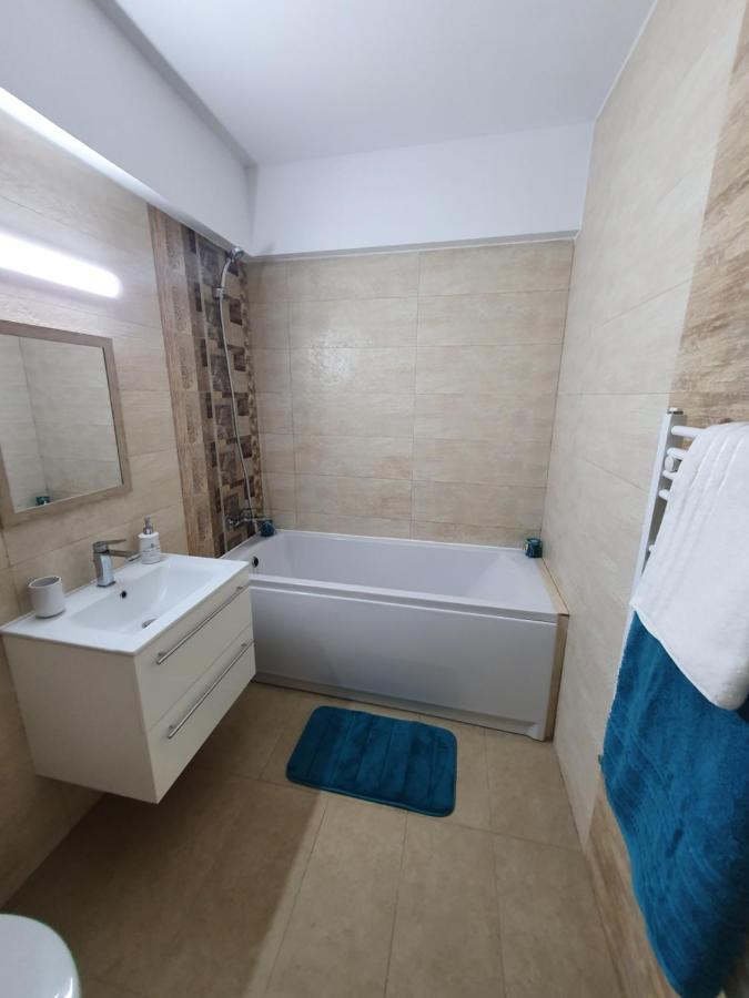 Garsoniera Bya Mamaia Nord-Năvodari Buitenkant foto
