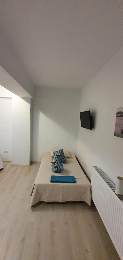 Garsoniera Bya Mamaia Nord-Năvodari Buitenkant foto