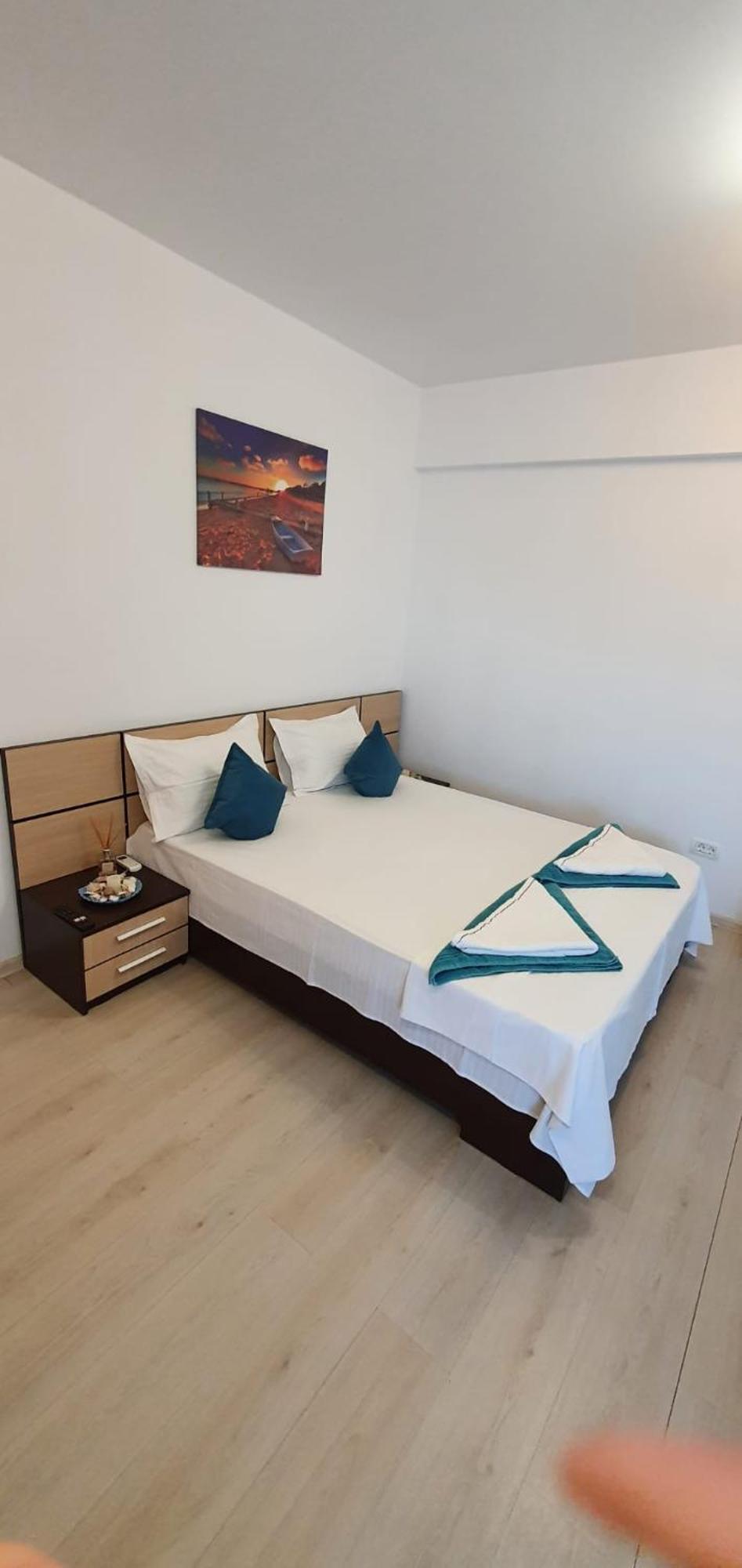 Garsoniera Bya Mamaia Nord-Năvodari Buitenkant foto